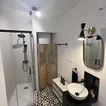 Ziba Only Families Apartment *