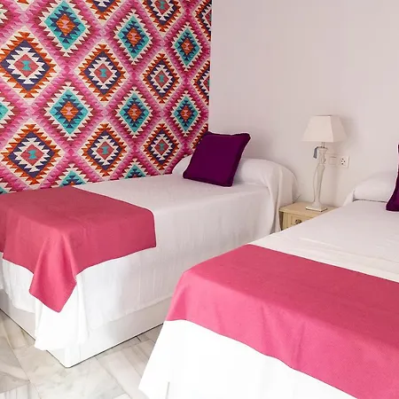 Ziba Only Families Apartament *